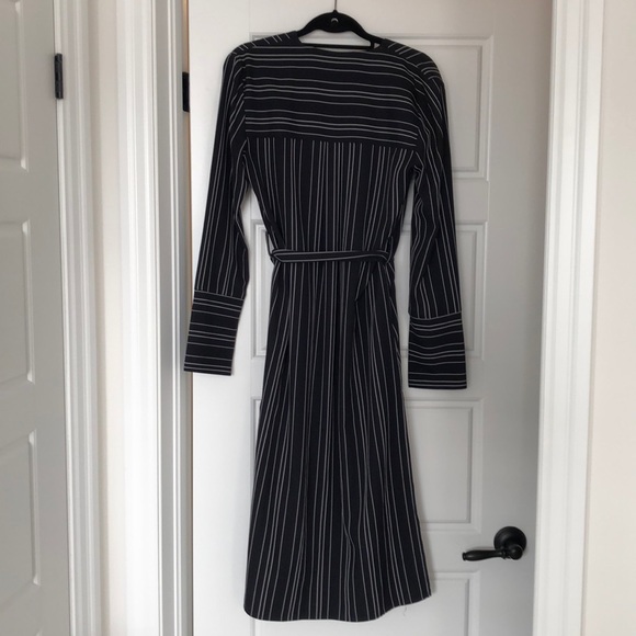 Pinstripe Robe - Picture 3 of 3